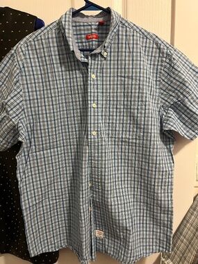 100%cotton IZOD Mens button down shirt